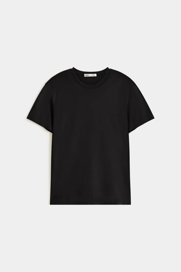 Basic T-Shirt